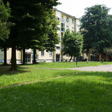 Duomo-Linate-Fabrique, Casa Accogliente Con Parcheggi Gratis Milão Exterior foto